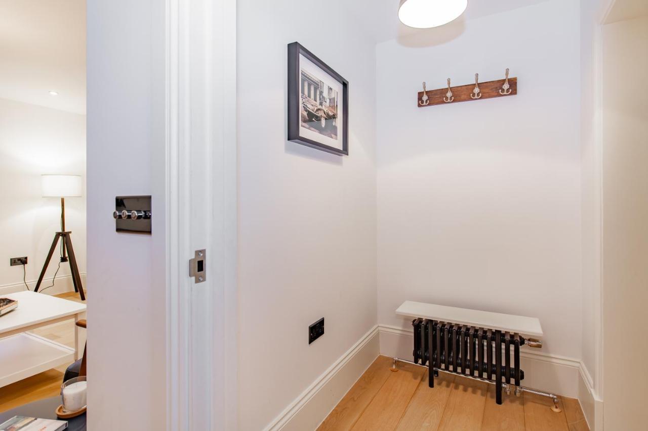 Oxfordshire Living - The Churchill Apartment - Woodstock Exterior foto